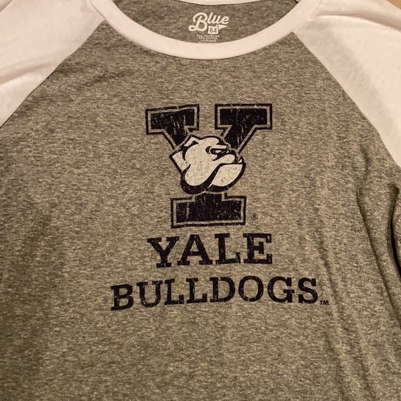 Yale Women’s Long Sleeve Shirt - Picture 2 of 6